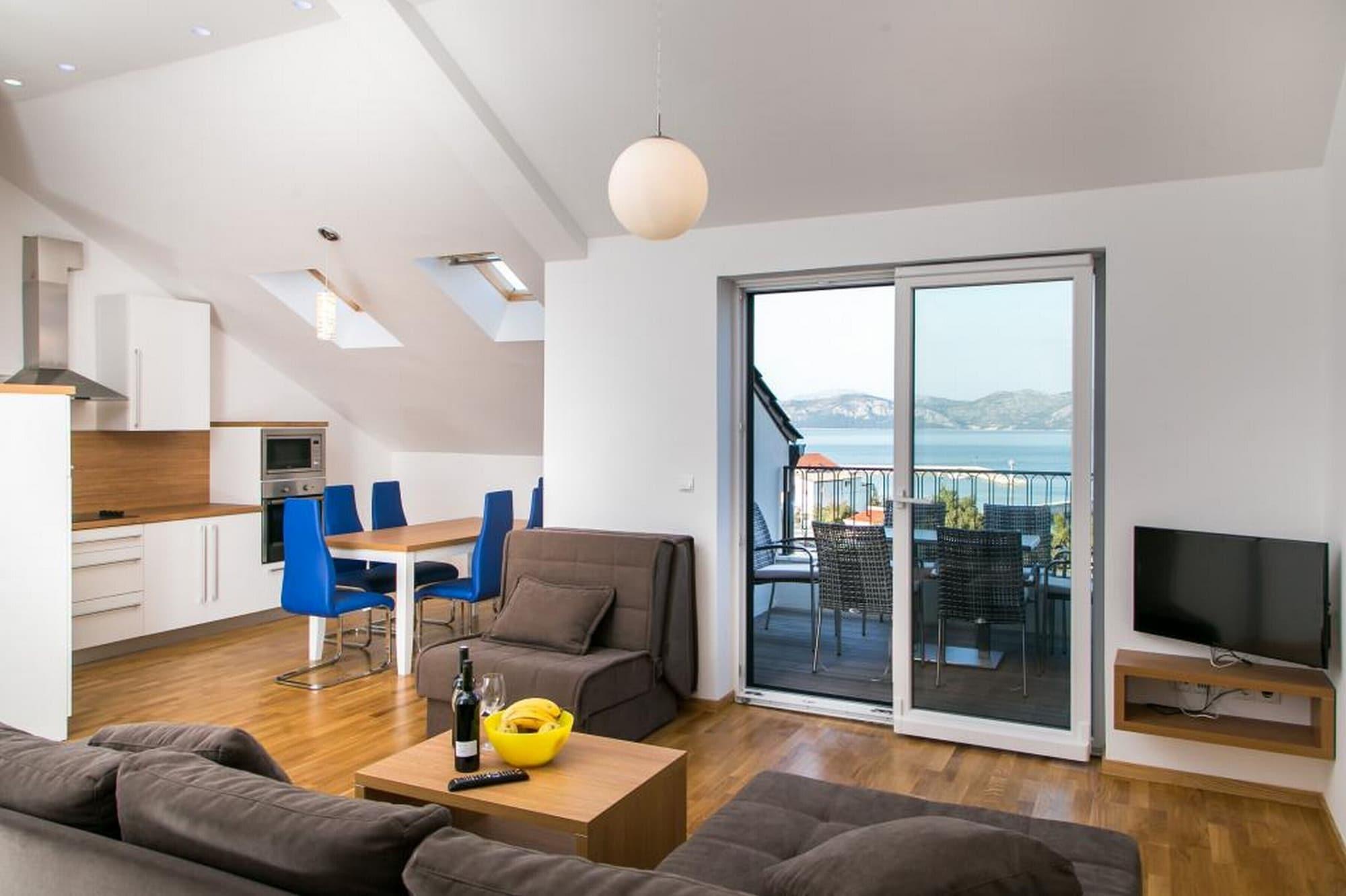 Apartments Kula Janjina エクステリア 写真
