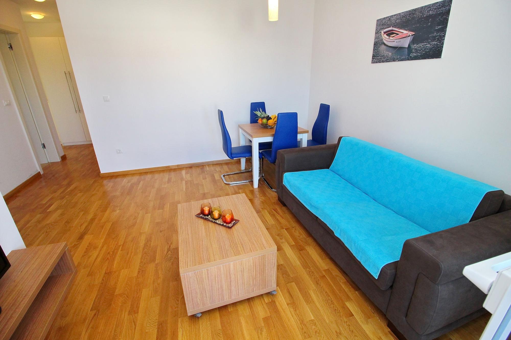Apartments Kula Janjina エクステリア 写真