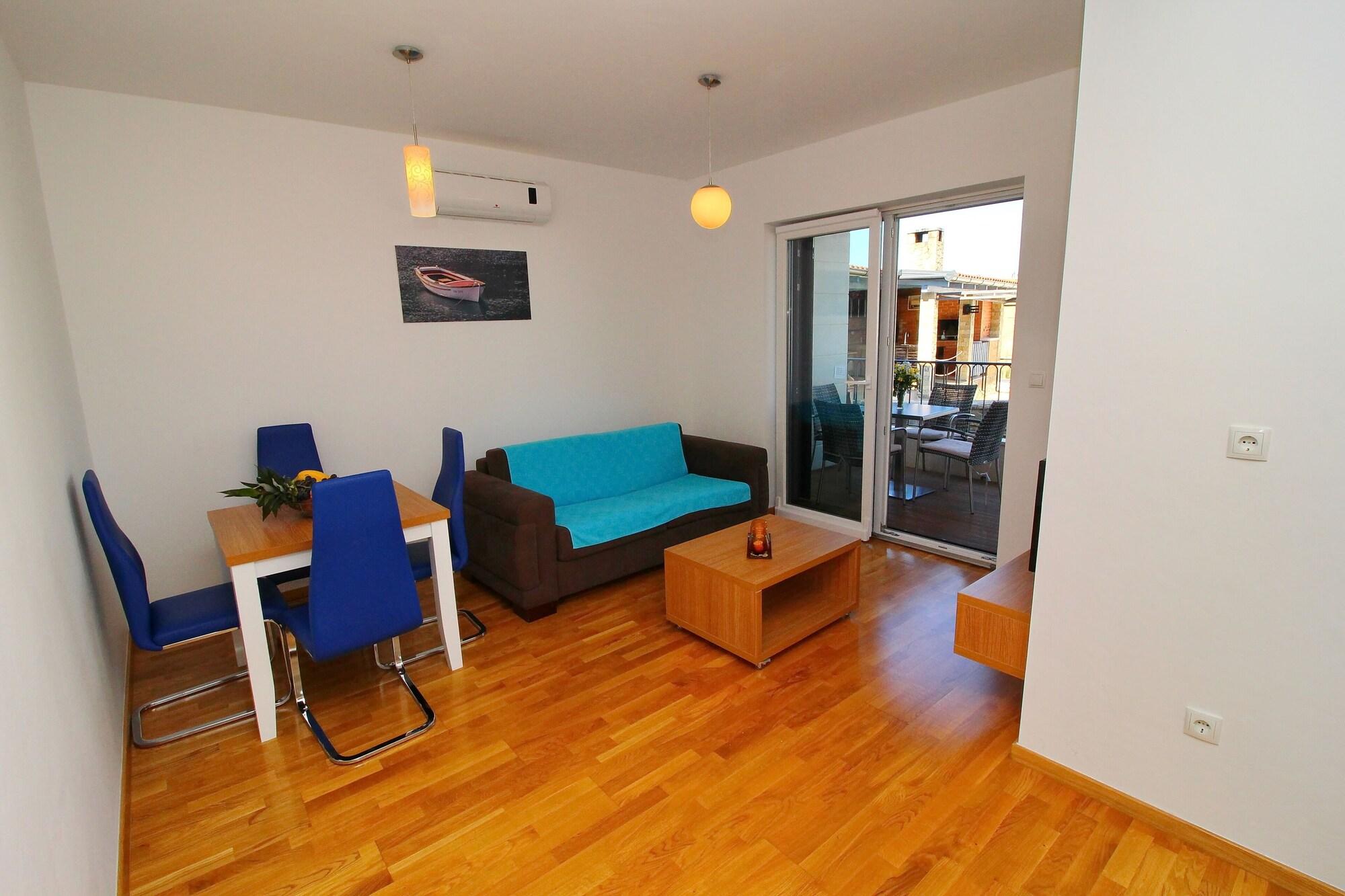 Apartments Kula Janjina エクステリア 写真