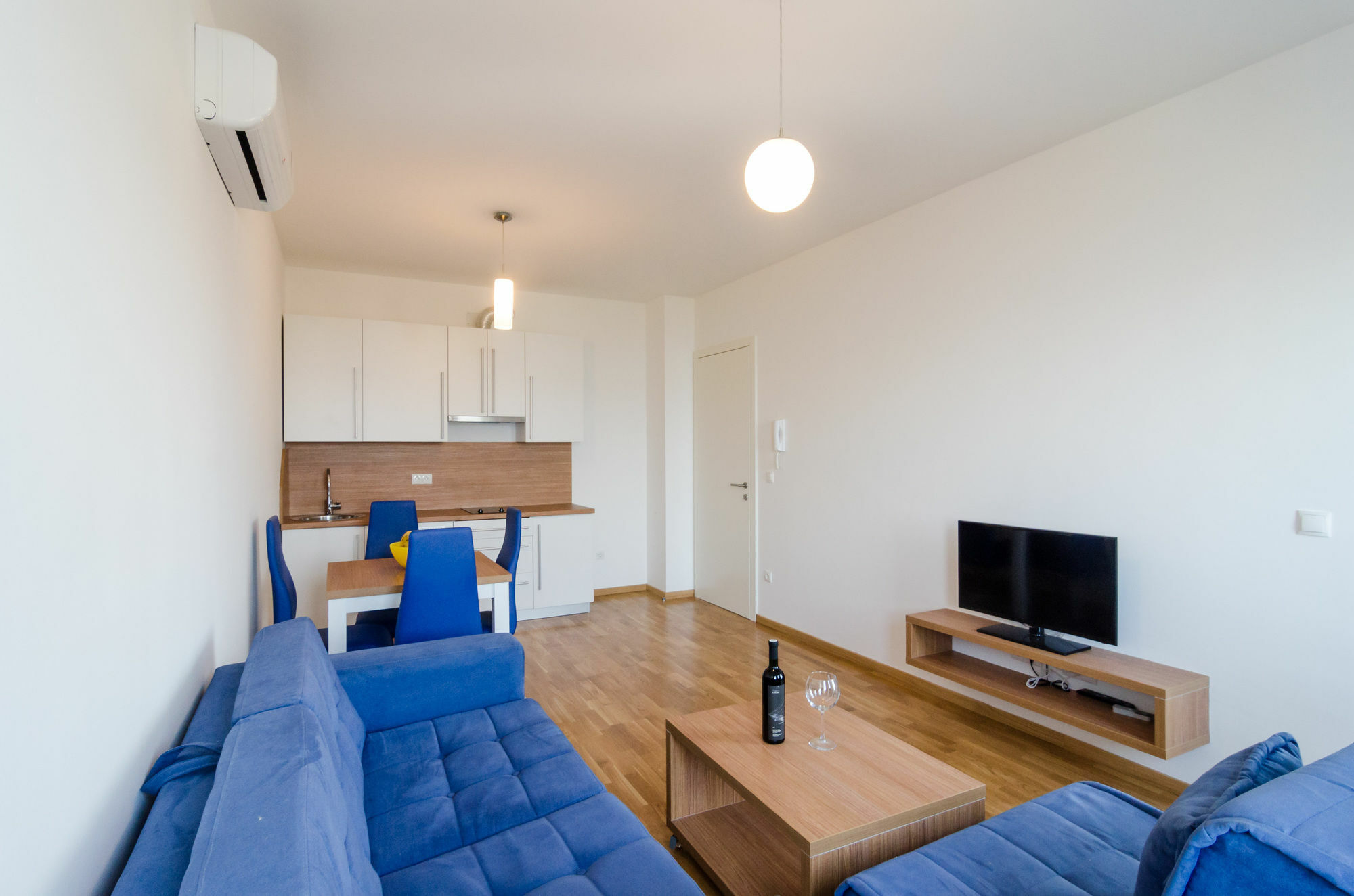 Apartments Kula Janjina エクステリア 写真