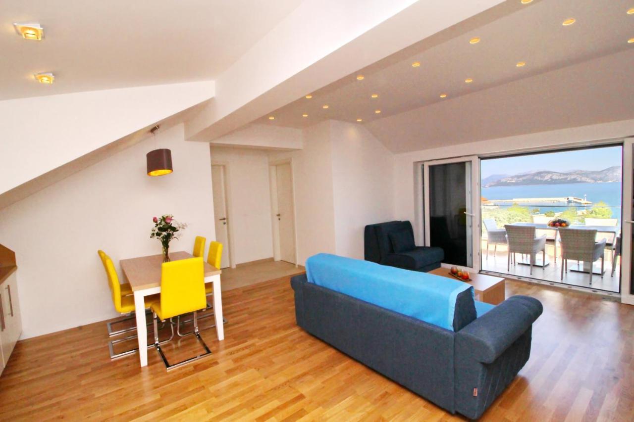 Apartments Kula Janjina エクステリア 写真